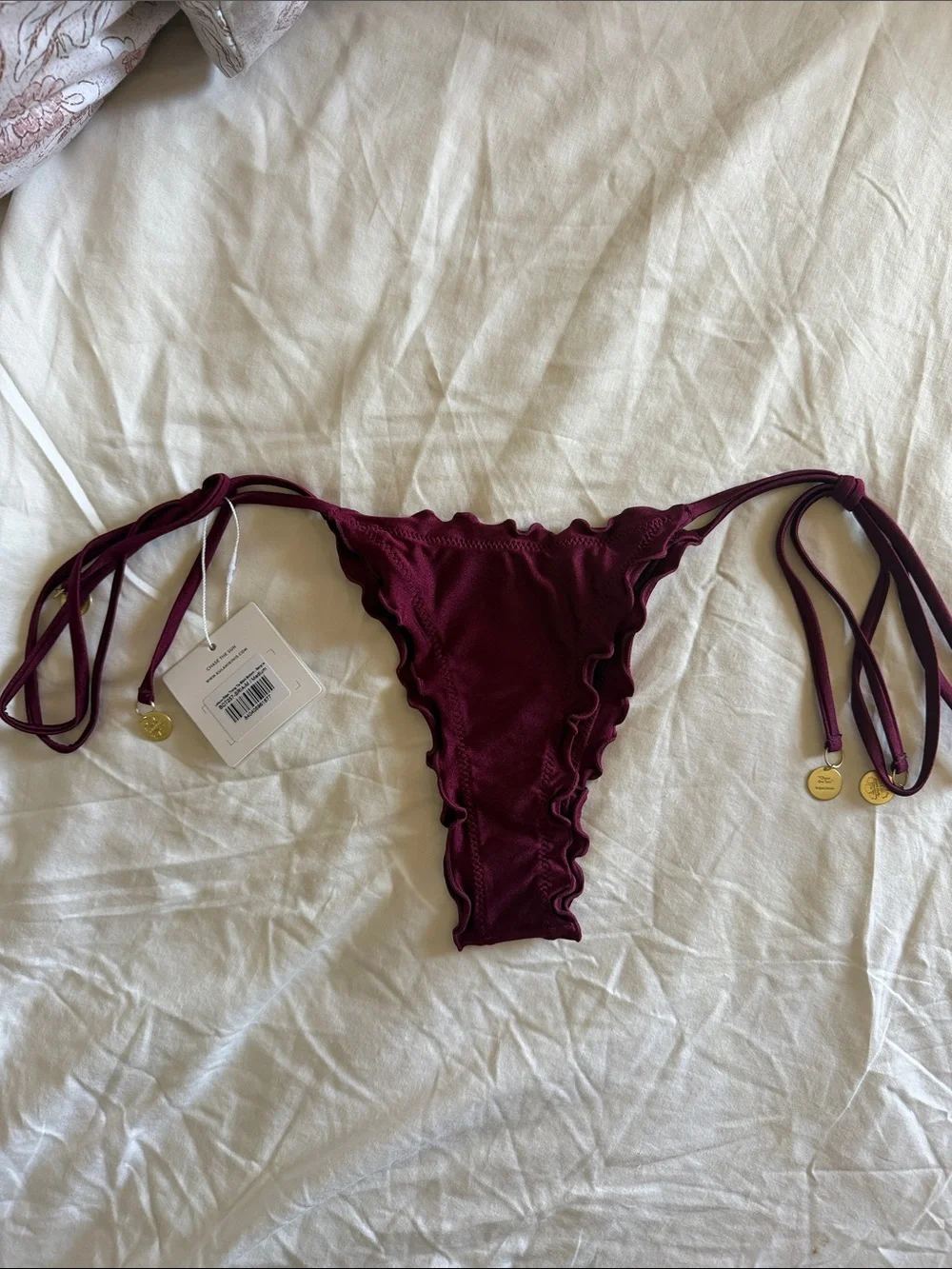 Kulani Kinis Sangria Set NWT Small top Medium Bottom - Picture 4 of 6